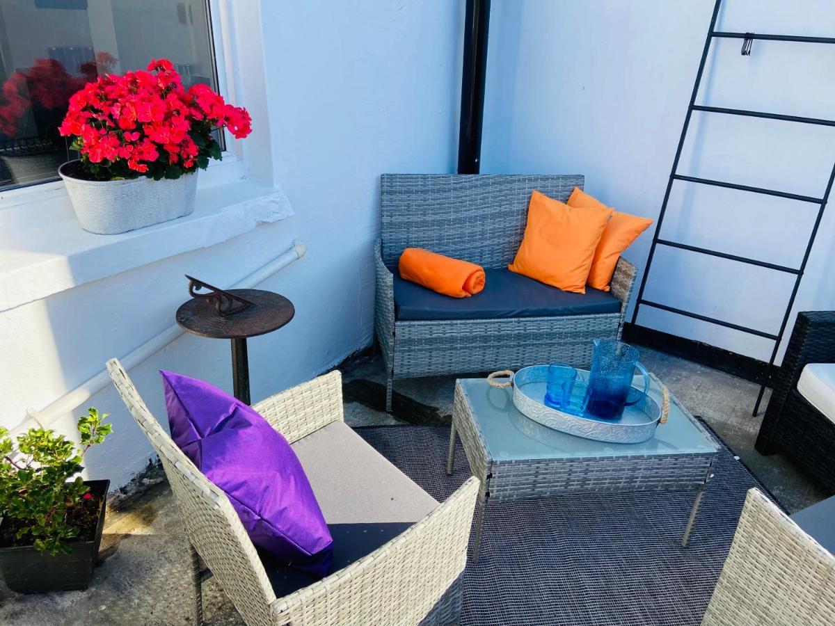 Funky Cozy Cottage With Outside Space Истбурн Экстерьер фото